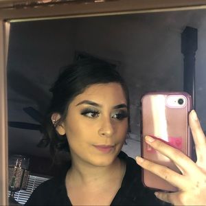 Meet your Posher, Jacqueline